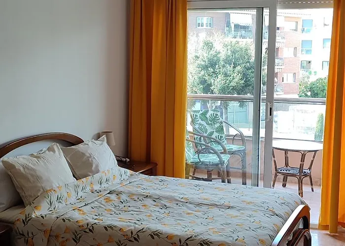 Duplex 2-Bedroom Family Apartment F&F