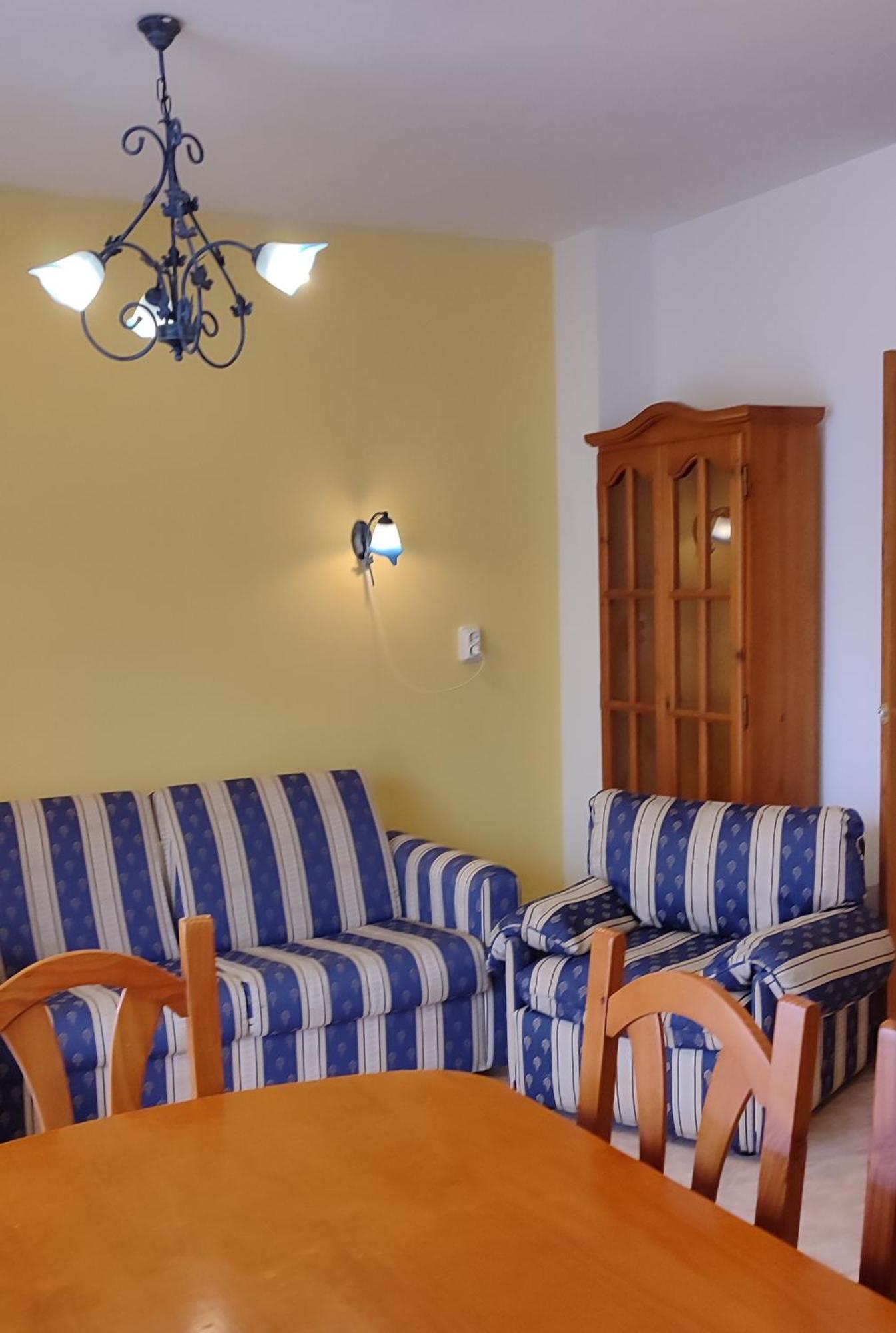 Duplex 2-bedroom Family F&f